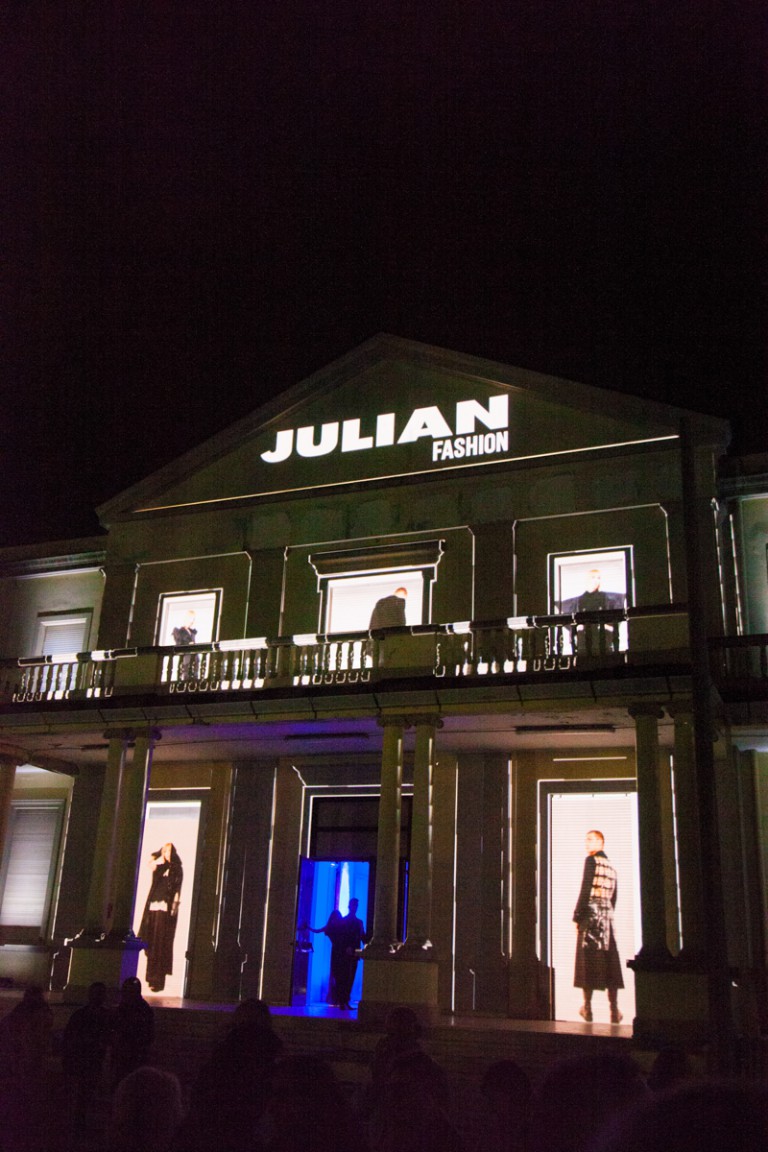 Negozi online abbigliamento e accessori luxuryJulian Fashion!