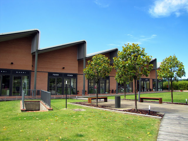 alexander mcqueen foxtown