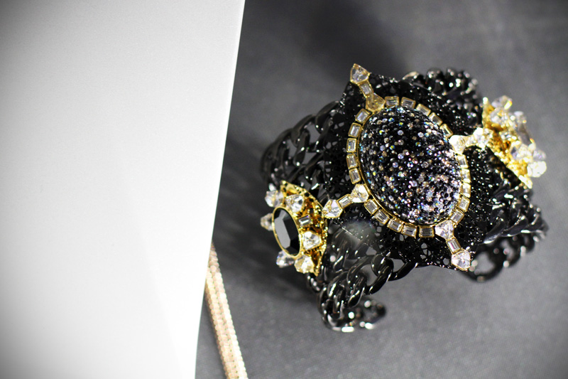 bracciale | bracciale prezioso | braccialetto | braccialetto prezioso | swarovski autunno inverno 2013 2014 | basilea world | basilea | zurigo | fashion blogger | evento fashion blogger (13)
