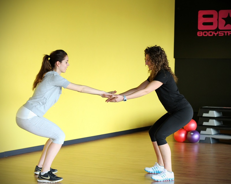 squat | rassodare i glutei | esercizi per i glutei | fitness | palestra | esercizi per corpo perfetto | rassodare per l'estate 2