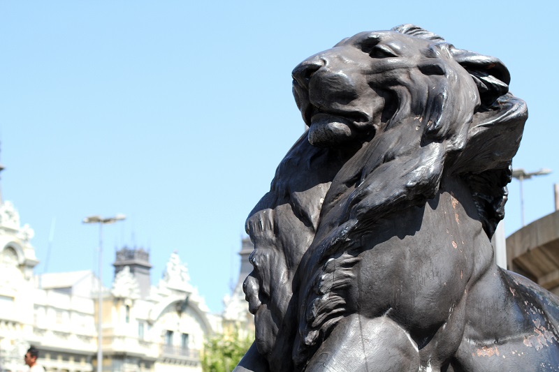 piazza colon | scorci barcellona | dettagli barcellona | spagna | (13)