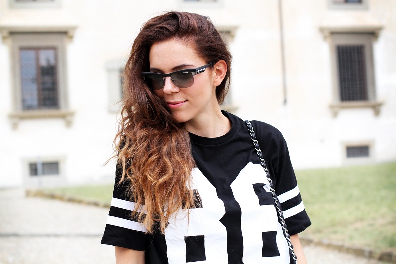 hanel bag | nuovi capelli | maglia con numero | shorts jeans |  vogue eyewear | luxottica | outfit | look | irene colzi | irene closet 