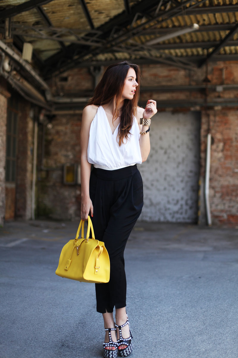 pantalone vita alta 