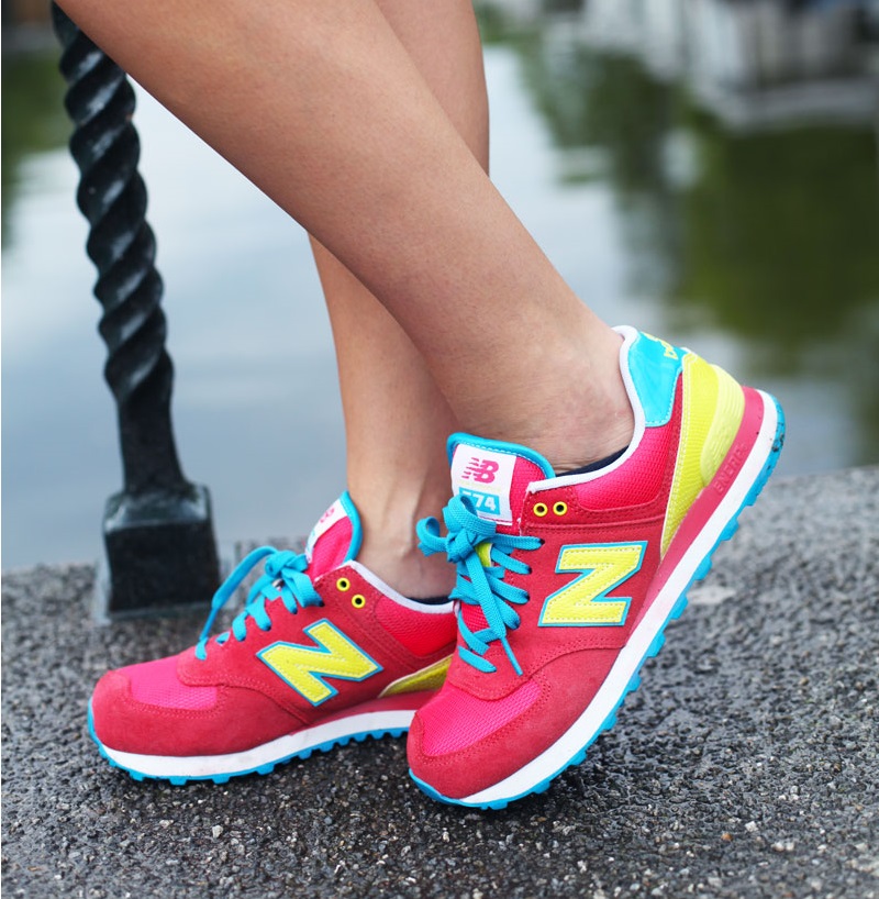 new balance 574 fluo