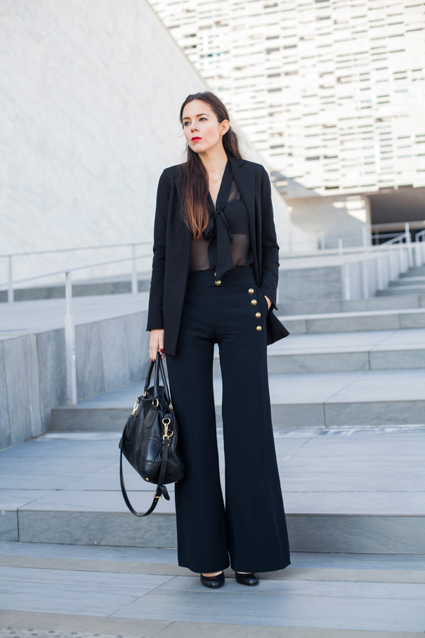 outfit pantaloni palazzo