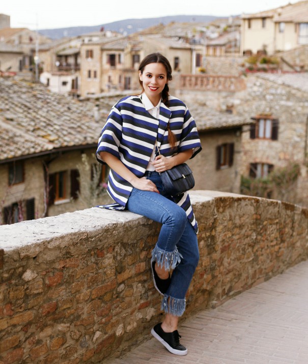 moda orlo jeans tagliato