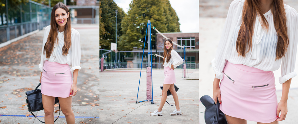 gonna-rosa-pastello-e-camicia-bianca-con-fiocco