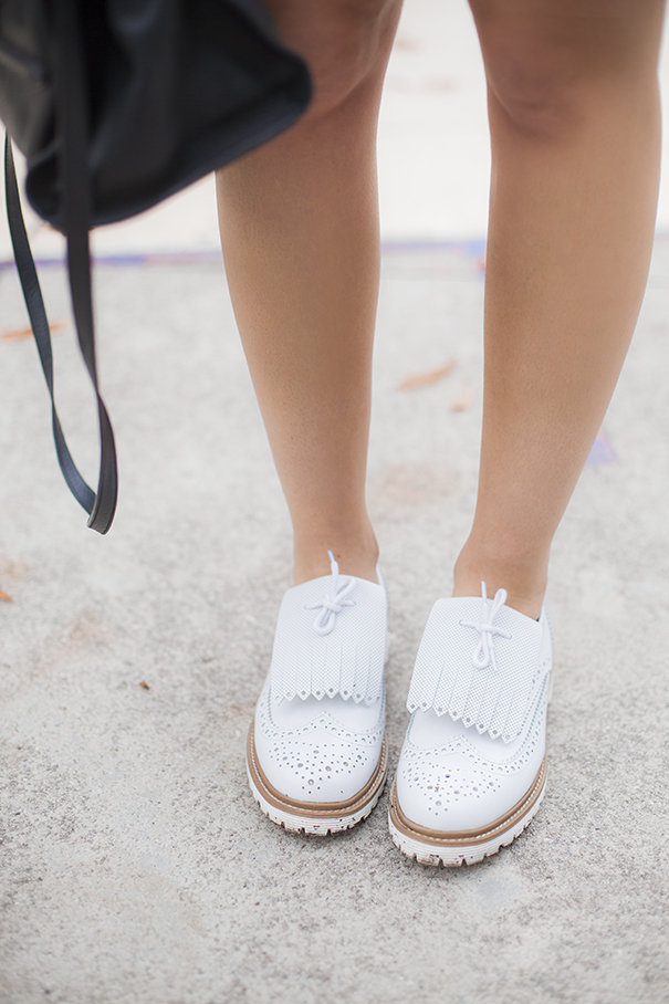 scarpe bianche | scarpe a terra bianche | come indossare le scarpe bianche