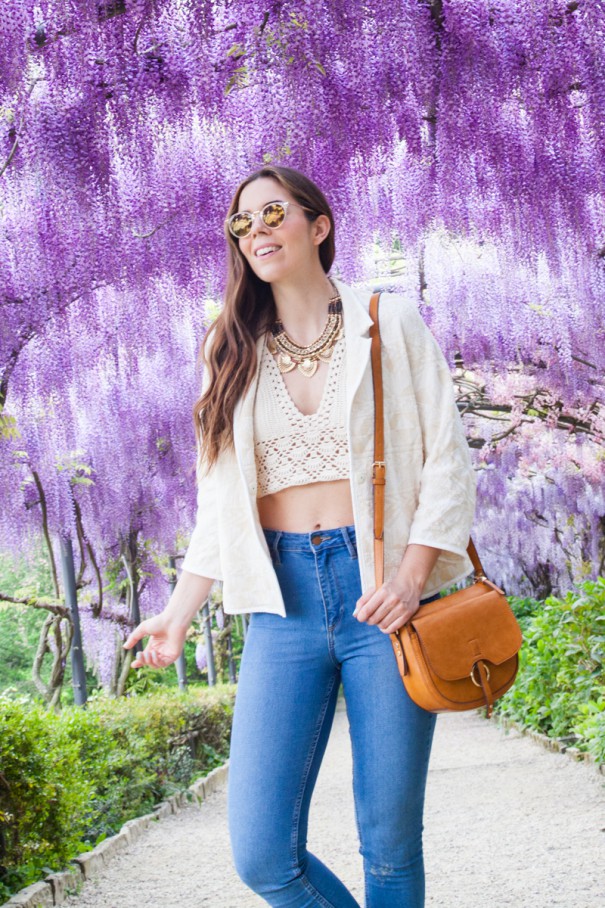 outfit bralette ricamato | costume da bagno in città