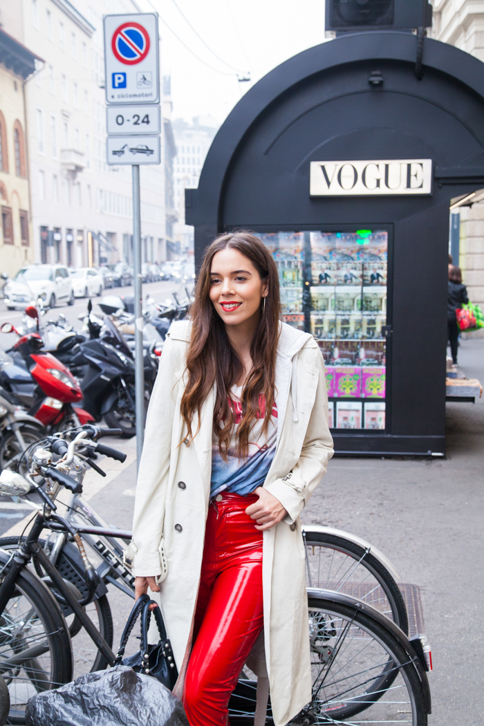 outfit look irene colzi pantaloni in vinile