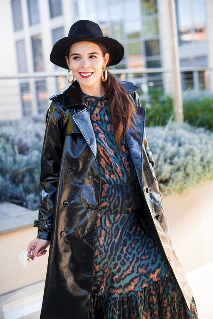 irene colzi outfit trench nero