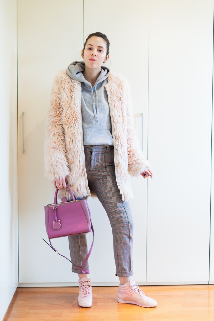 pelliccia cappotto rosa