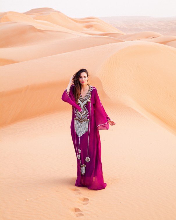 irene colzi web influencer deserto oman