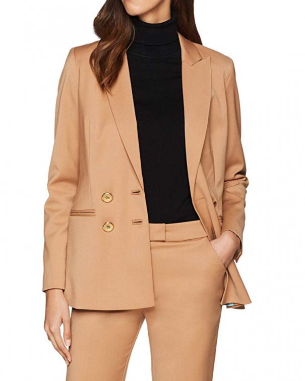 giacca spalle imbottite COSA ACQUISTARE AI SALDI INVERNO 2019 giacca spalle imbottite COSA ACQUISTARE AI SALDI INVERNO 2019