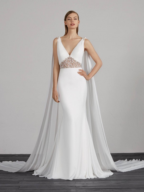 Vestiti-da-sposa-particolari--l'abito-mantella