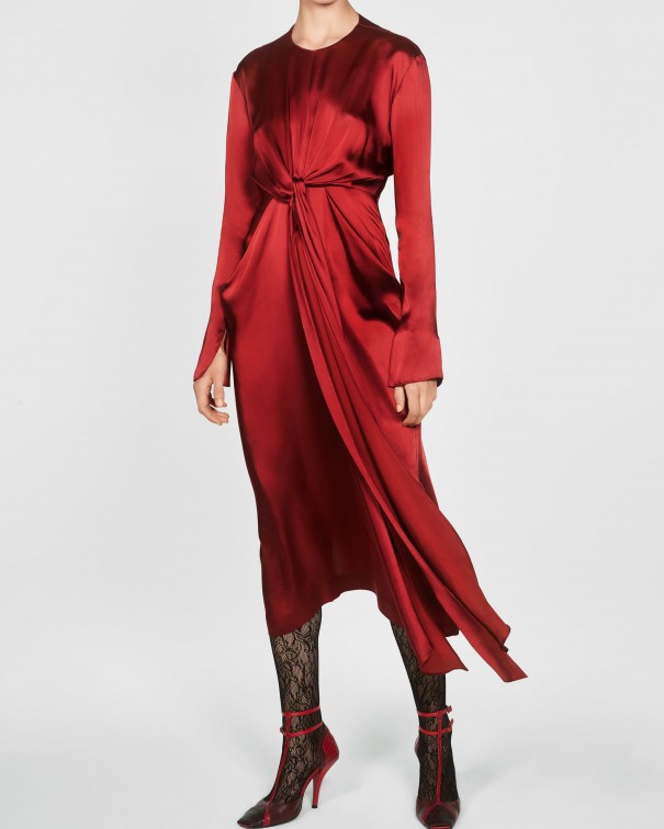 qualcosa di rosso1