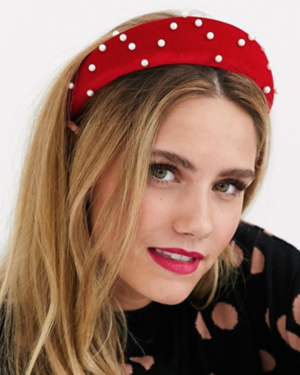 un accessorio rosso2